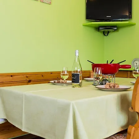 Haus Aristella * Saas Fee