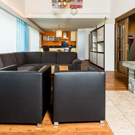 Апартаменты Haus Aristella *